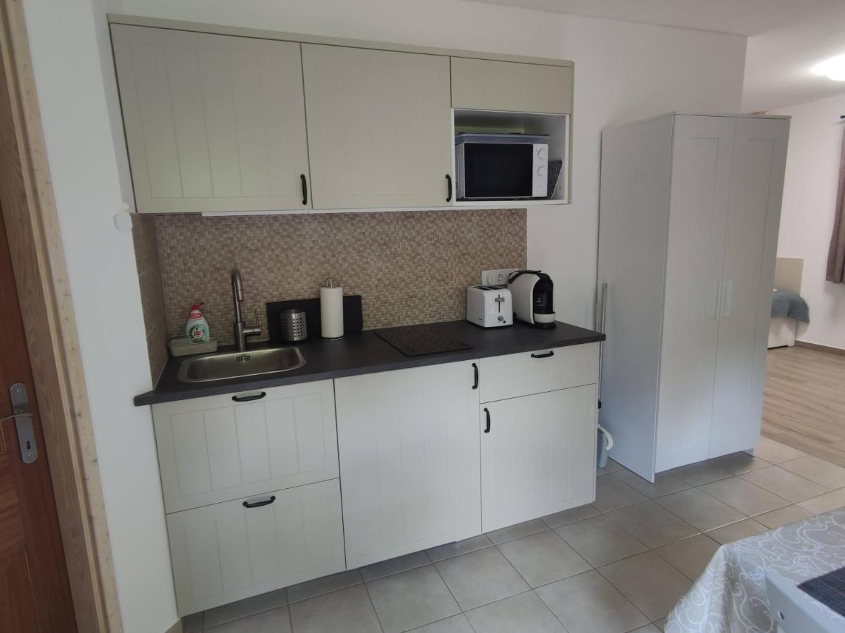 Ferienwohnung Kosbor Vendeghaz Monoszlo Exterior foto