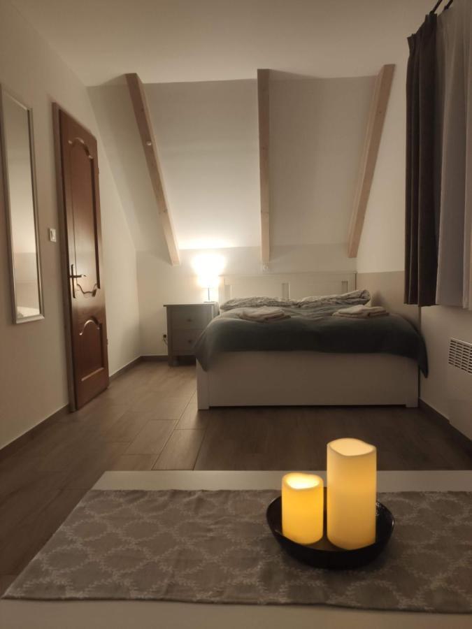 Ferienwohnung Kosbor Vendeghaz Monoszlo Exterior foto